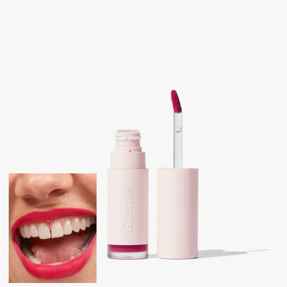 NIB Glossier Lip Crème - Flip